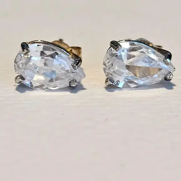 14k Real Gold Solitaire Cubic Zirconia Stud Earrings - 5 X 7mm, 1.32g - Picture 3 of 8